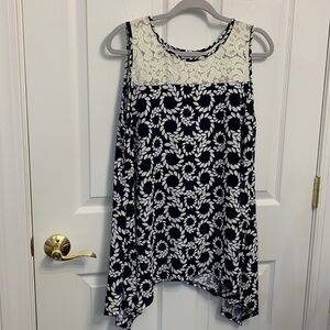 SJS Plus size dressy tank top lightweight, stretchy, lacy size 2X